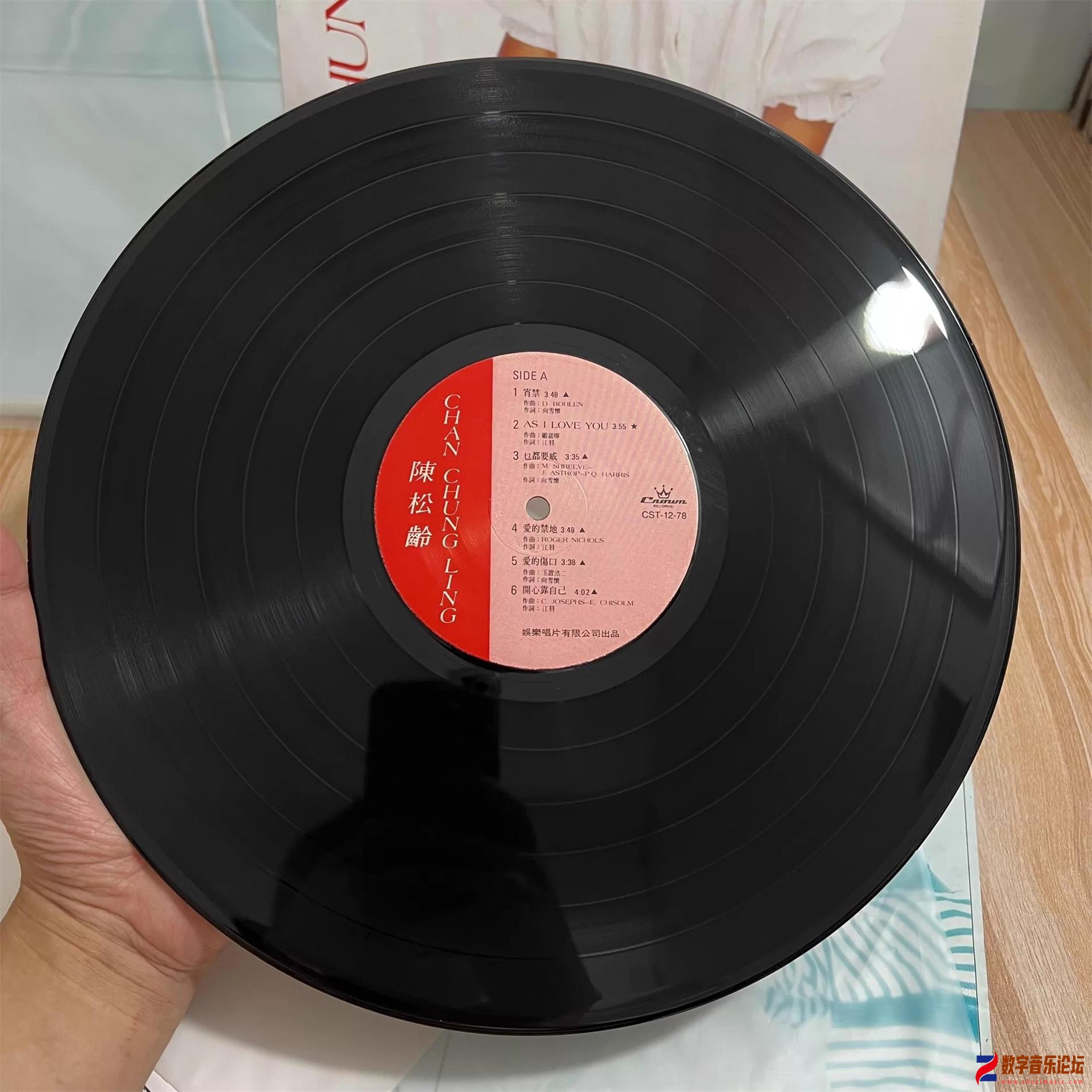 CD-.jpg